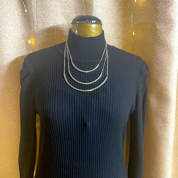NWT BCBGeneration Triple Layer Silver Bar Necklace - Picture 1 of 5
